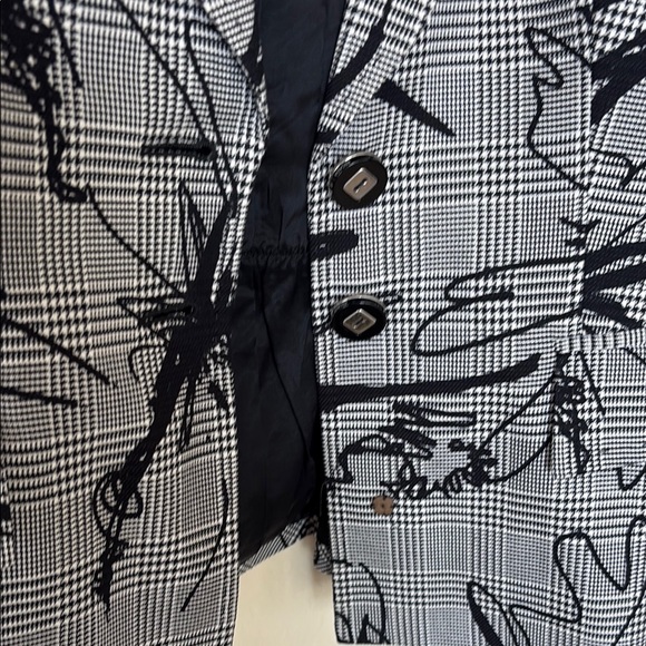 Escada Black & Gray Floral Blazer with 2 Button Front - Picture 10 of 16